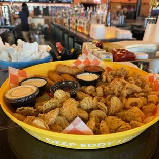HardKnocks Sports Grill
