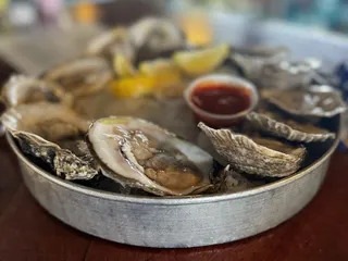 Virginia's On The Bay