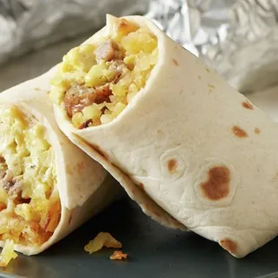 Burrito
(The burrito is made with eggs, green chilies, potatoes and cheese, with a choice of sausage, ham or bacon.)