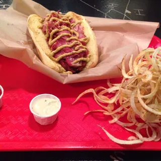 New York Pastrami Dog