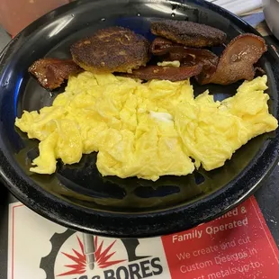 2x2 - 2 Eggs, 2 Bacon, 2 Sausage Patties, 2 French Toast