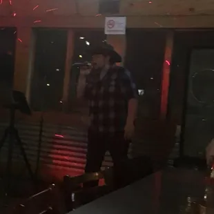 This cowboy can sing!