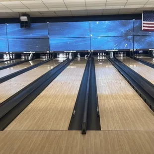 This photo is a picture of the spot perfect bowling lanes!!