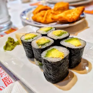 Avocado roll