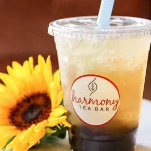 Iced White Peony with honey boba.