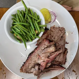 1/2 lb brisket and garlic green beans