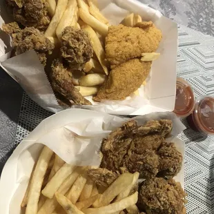 2 Catfish &amp; 3 Wings Combo