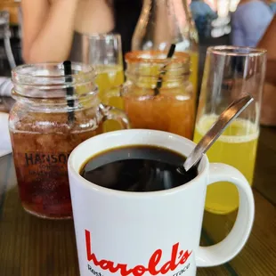 Girl&apos;s Brunch: coffee, mimosas, tea and Bloody Mary