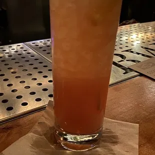 SPEE &amp; BEAST Japannes whiskey, lemon, lemon grass,