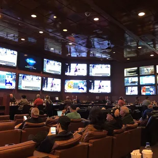 Bigger TVs: no more squinting