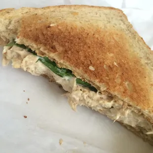 Tuna sandwich