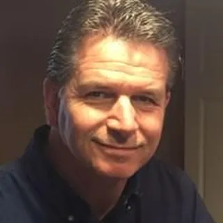 Mike M.