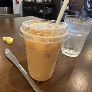 Iced Caramel Macchiato 16oz