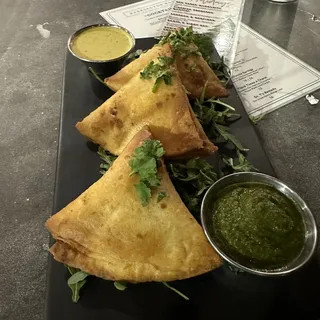 Mindy's Mini Samosas