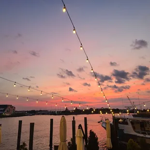 Go for the crabs. Stay for the views!