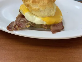 Henderson Fuel and Gomer's Grill and Deli