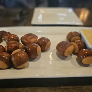 donuts, food, dough desserts