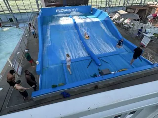 The Cove At The Lakefront