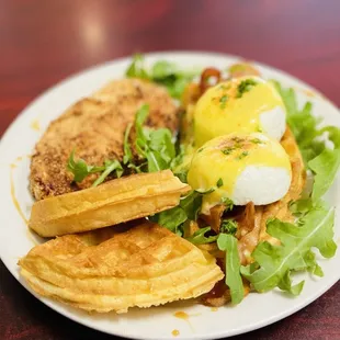 Chicken Waffle benedict