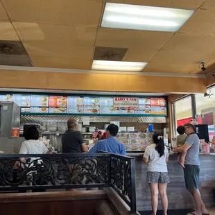 Folks lining up to get some eats!