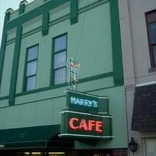 Harry&apos;s Cafe Pittsburg, Ks.
