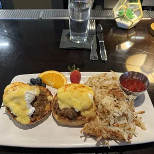 Banker&apos;s Benedict*