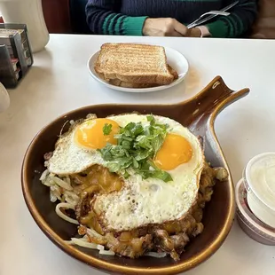 Skillet steak breakfast