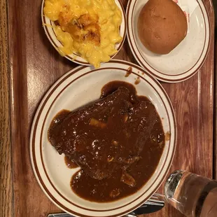 Swiss steak with a side order of Mac &amp; cheese