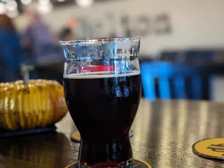 Broken Hatchet Brewery