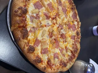 Final Round Sports Bar & Grill