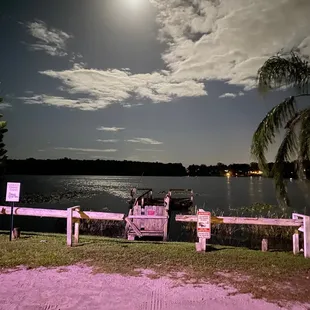Lake behind restaurant by parking area
