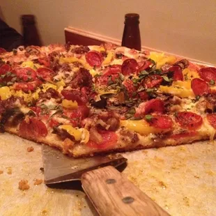 Pizza was delicious. Crispy crust, fresh toppings, and friendly service. Can't believe it took us so long to try this place.