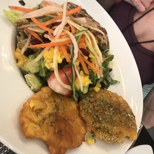 Ahi Salad