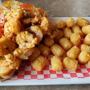 Bang bang shrimp Po'Boy with tater tots