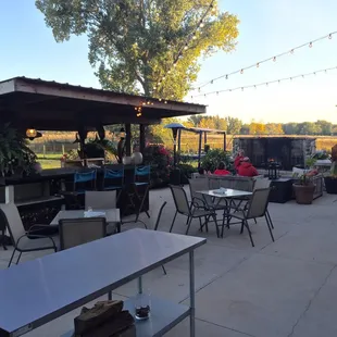 Nice outdoor area, very peaceful.