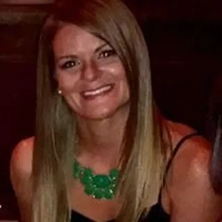 Angela R.