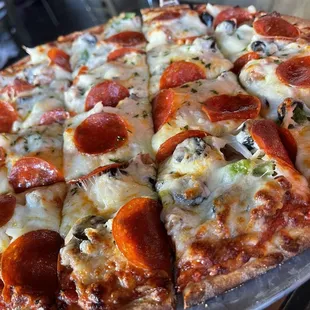 Pizza Milwaukee Eight