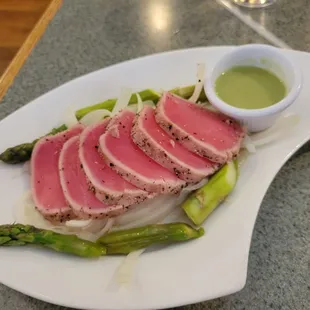 Seared ahi tuna