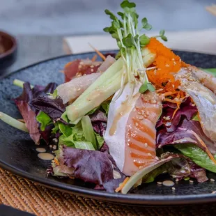 Sashimi salad