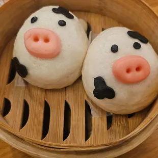 Cow Buns