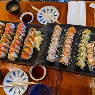 Sushi platter D. 8 pieces per roll