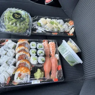 6 rolls and salad! Yummm best $70 Ever!