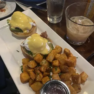 Eggs Benedict