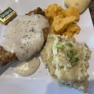 Chicken fried steak masked potatoes &amp; cauliflower