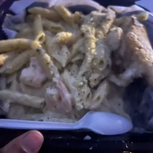 The sauce nasty The garlic bread was soaking wet.  the rolls had the whole bottle of Cajun seasoning on them.