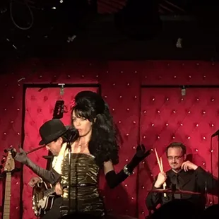 The Winehouse Experience at Harvelles 4/9/16