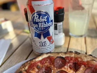 Elliot's Wood Fired Kitchen & Tap