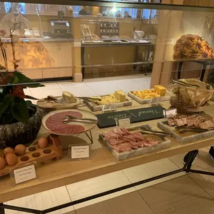 Breakfast Buffet - meat and cheese station