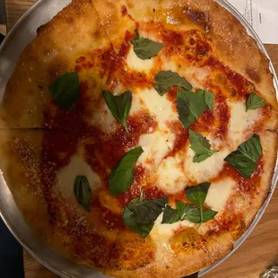 Margarita pizza