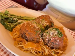 Fabiola's Spaghetti House & Deli